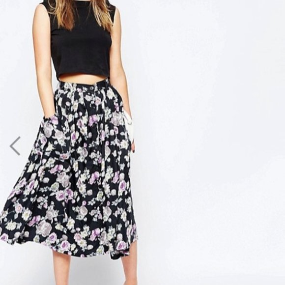 3/$50 Floral button-front midi maxi skirt by Yumi - Picture 1 of 5